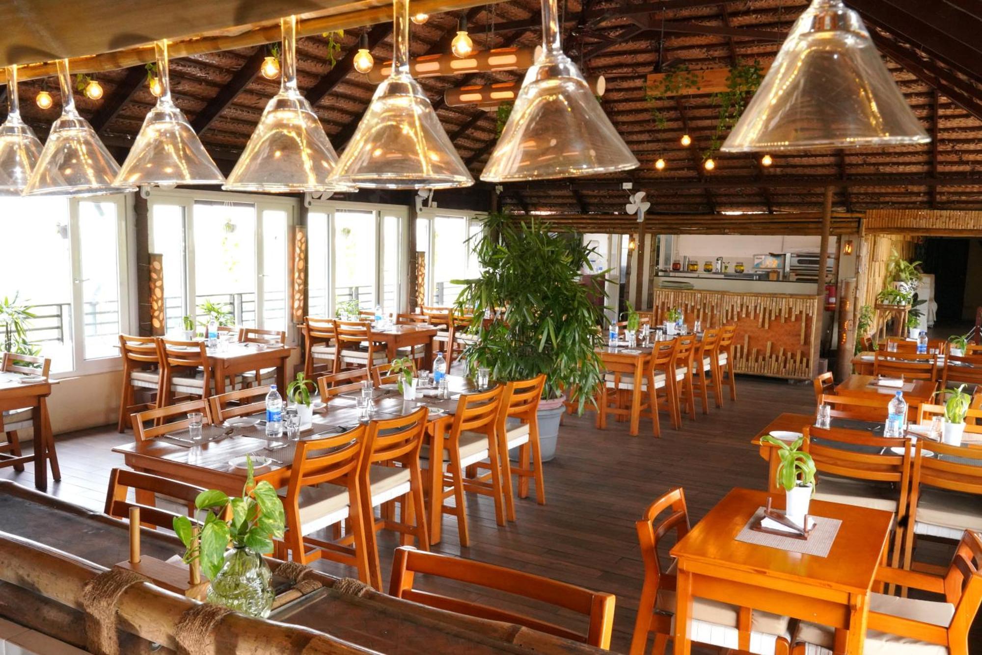 Kga Elite Continental Hotel Tiruvalla Eksteriør billede