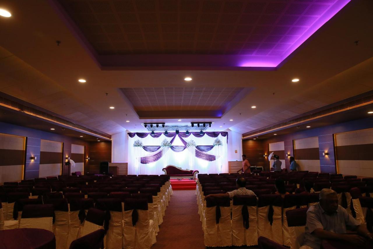 Kga Elite Continental Hotel Tiruvalla Eksteriør billede